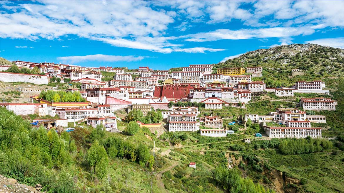 5 Days Lhasa Ganden Monastery and Drak Yerpa Tour